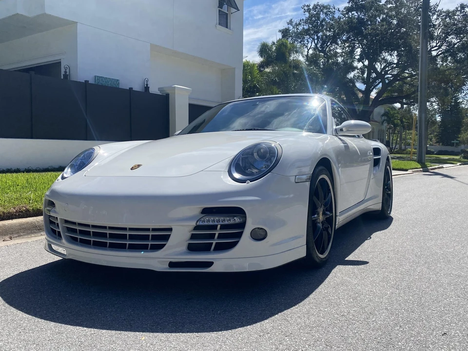 2009 Porsche 997 Turbo - Image 5 of 31