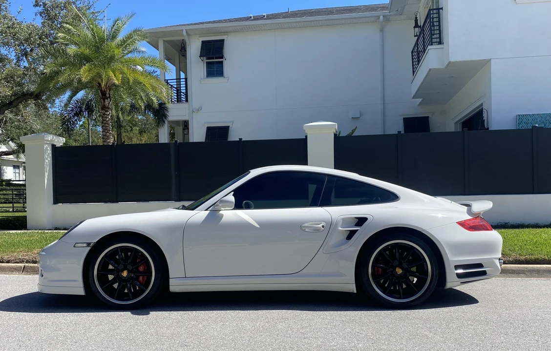 2009 Porsche 997 Turbo - Image 8 of 31