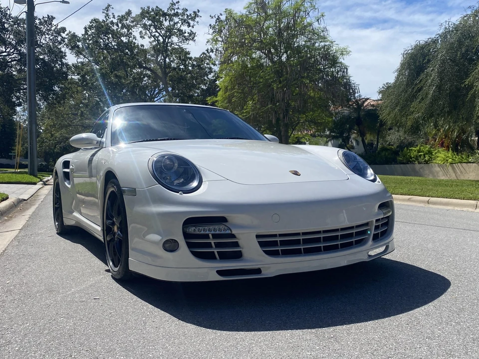 2009 Porsche 997 Turbo - Image 25 of 31