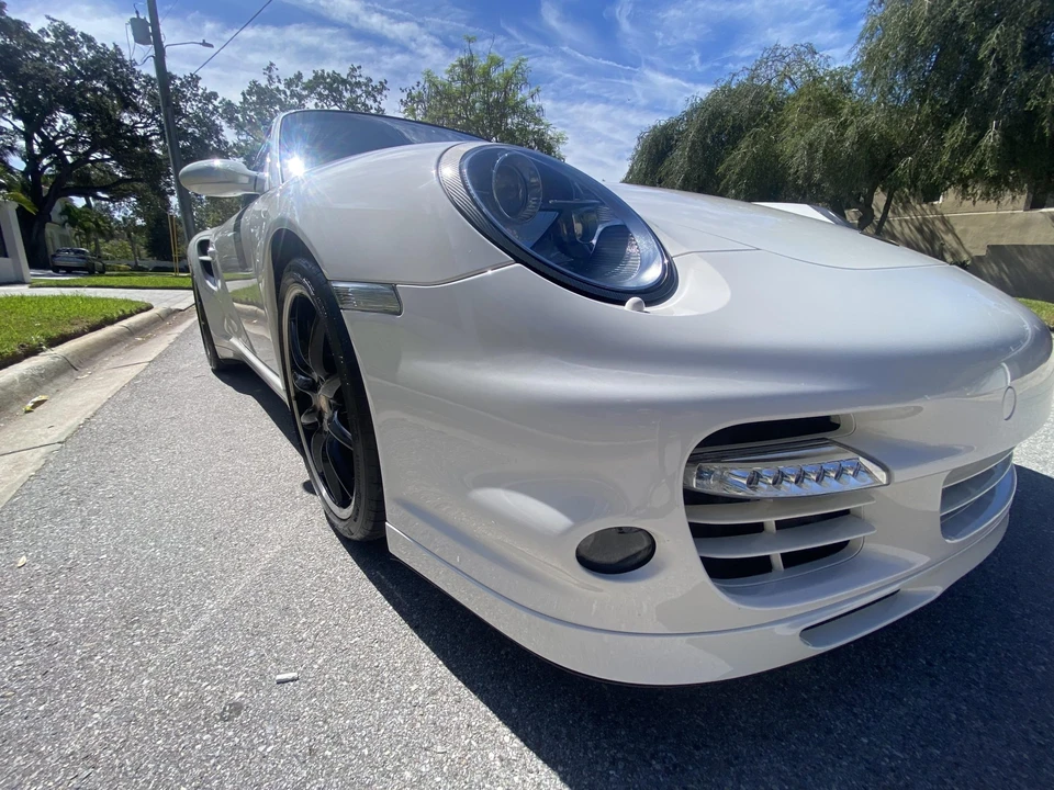 2009 Porsche 997 Turbo - Image 23 of 31