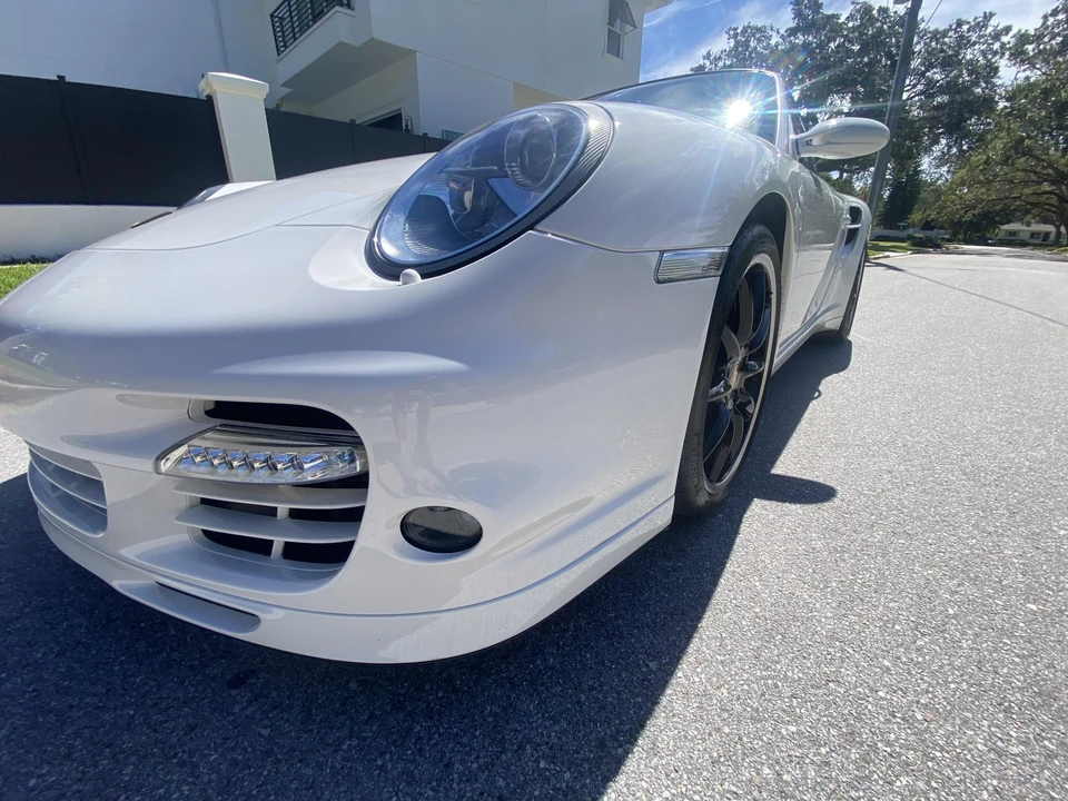 2009 Porsche 997 Turbo - Image 6 of 31