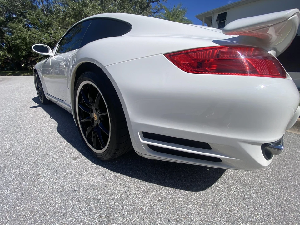 2009 Porsche 997 Turbo - Image 11 of 31