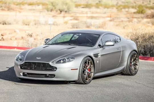 2010 Aston Martin V8 Vantage (2006-2017) - Image 2 of 31