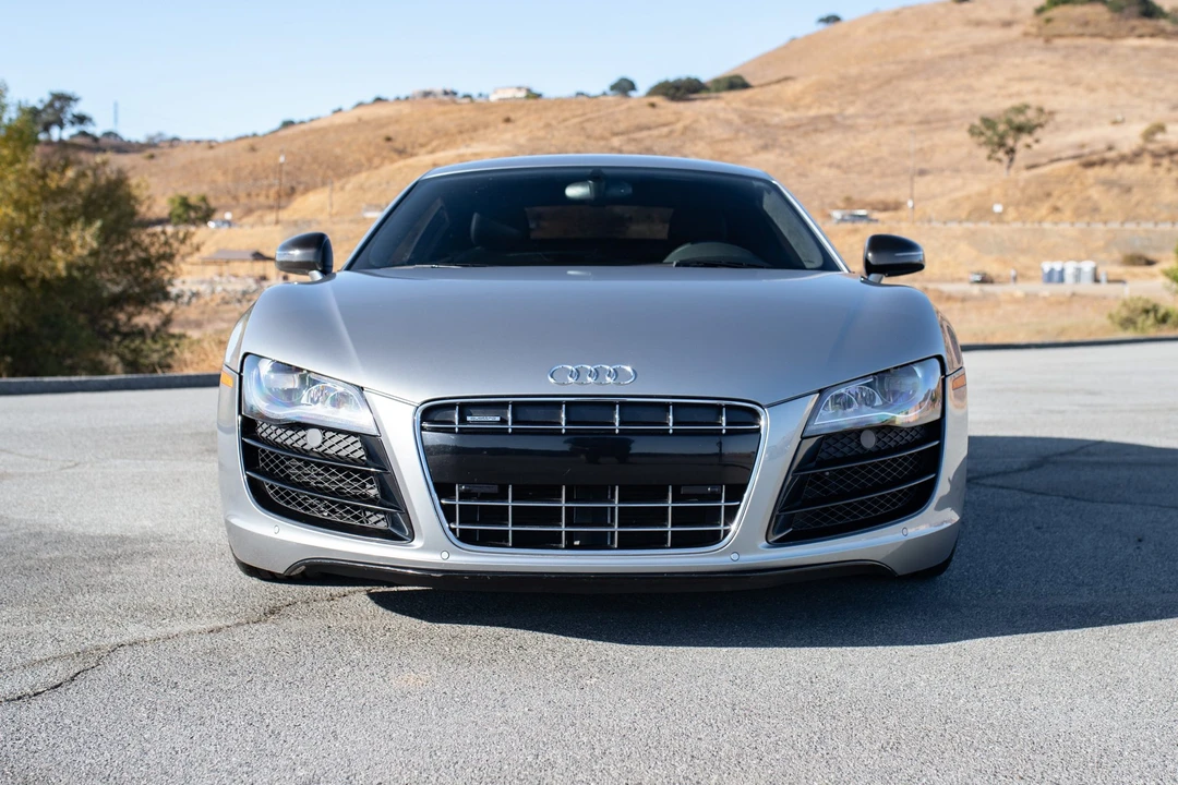 2010 Audi 42 R8 - Image 3 of 31
