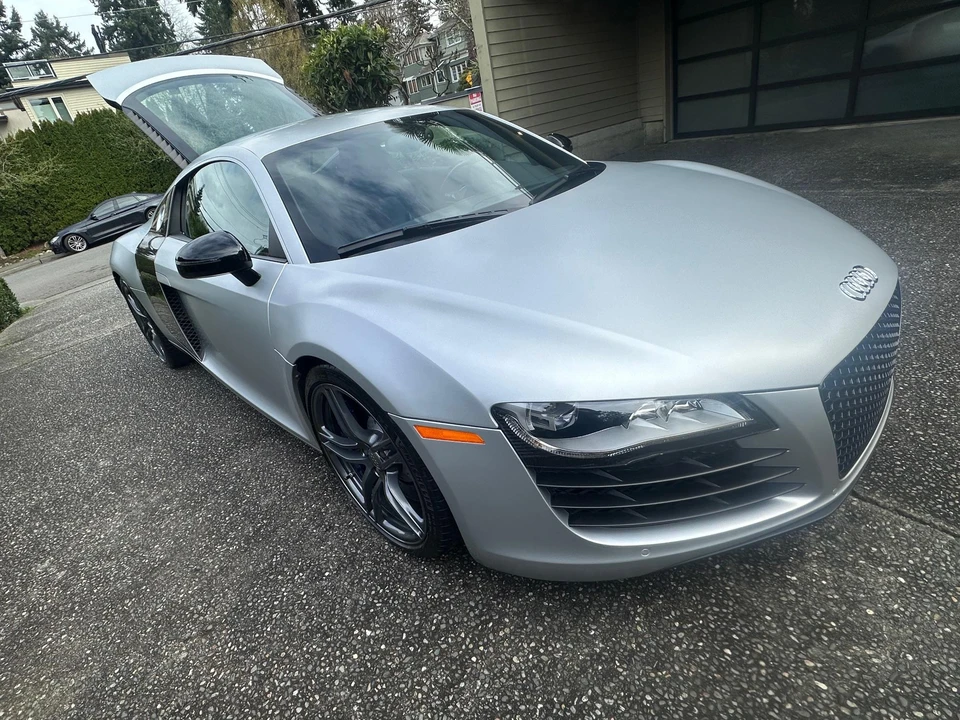 2010 Audi 42 R8 - Image 10 of 31