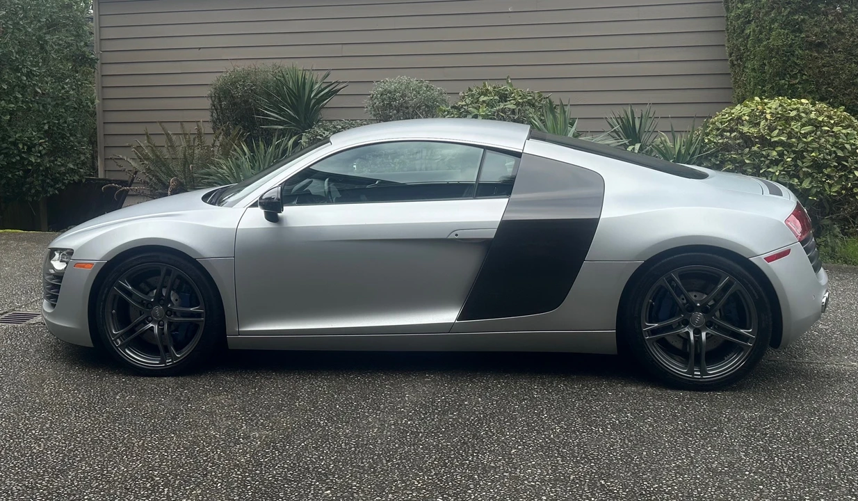 2010 Audi 42 R8 - Image 18 of 31