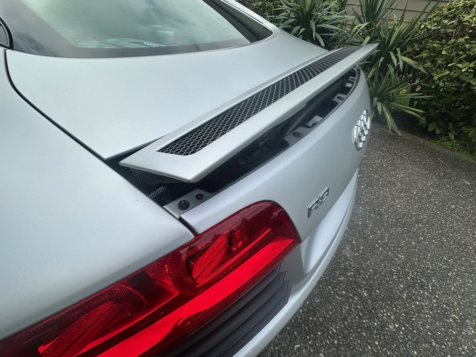 2010 Audi 42 R8 - Image 23 of 31