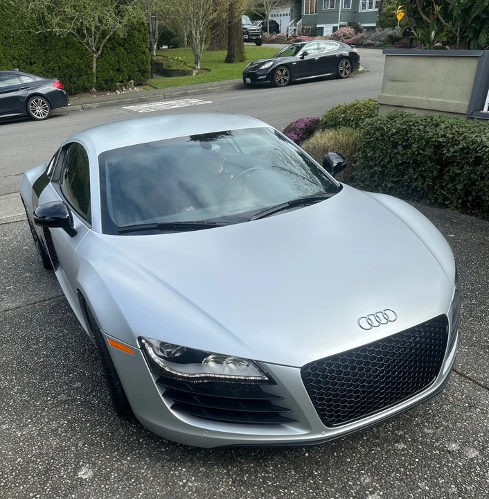 2010 Audi 42 R8 - Image 8 of 31