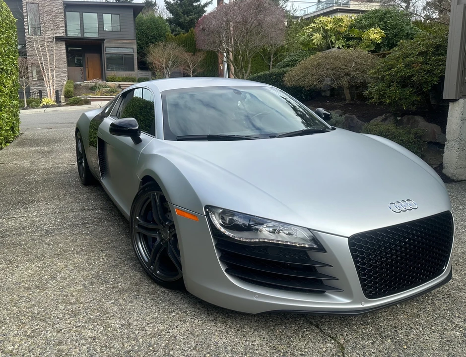 2010 Audi 42 R8 - Image 9 of 31