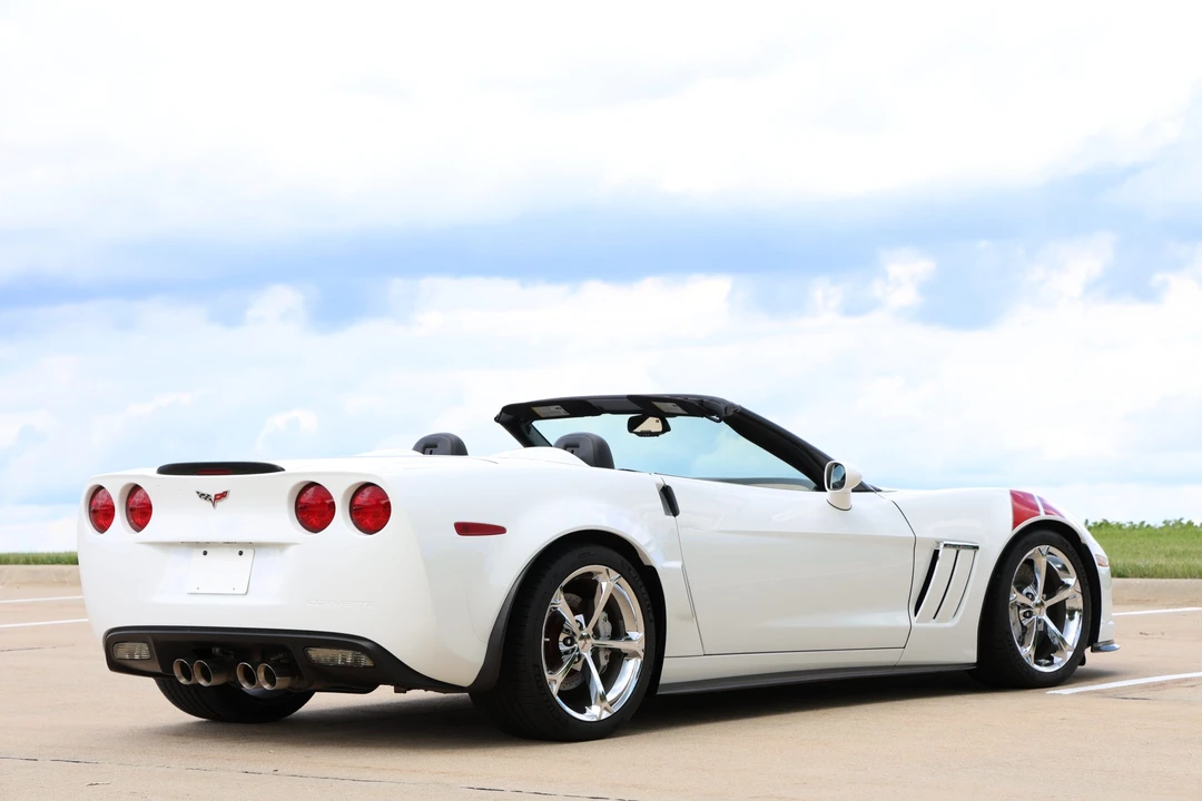 2010 Chevrolet Corvette C6 Grand Sport - Image 11 of 31