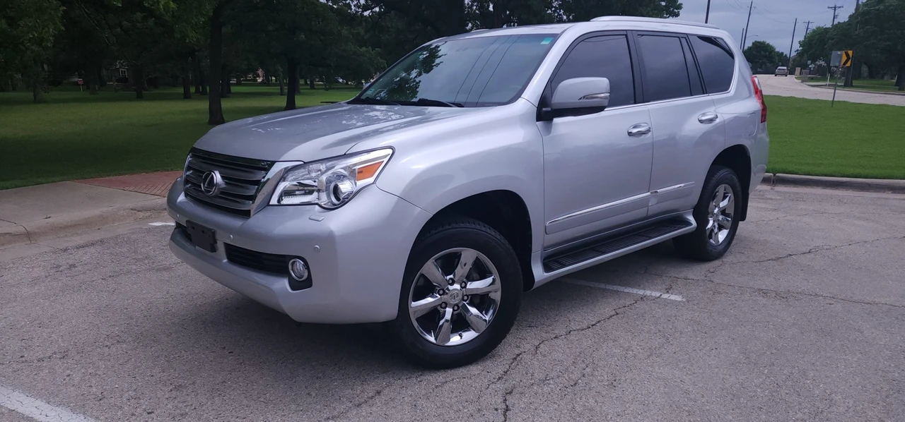 2010 Lexus GX 2nd Gen - Image 2 of 31