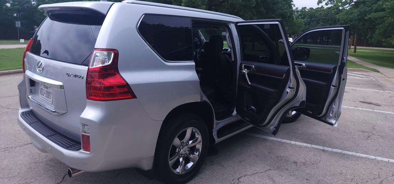 2010 Lexus GX 2nd Gen - Image 14 of 31