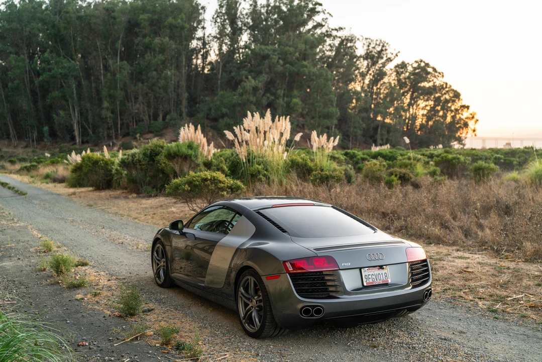 2011 Audi 42 R8 - Image 16 of 31