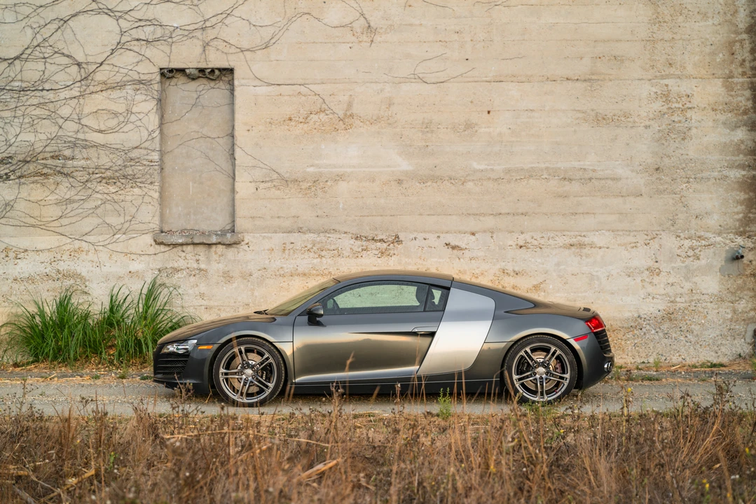 2011 Audi 42 R8 - Image 4 of 31