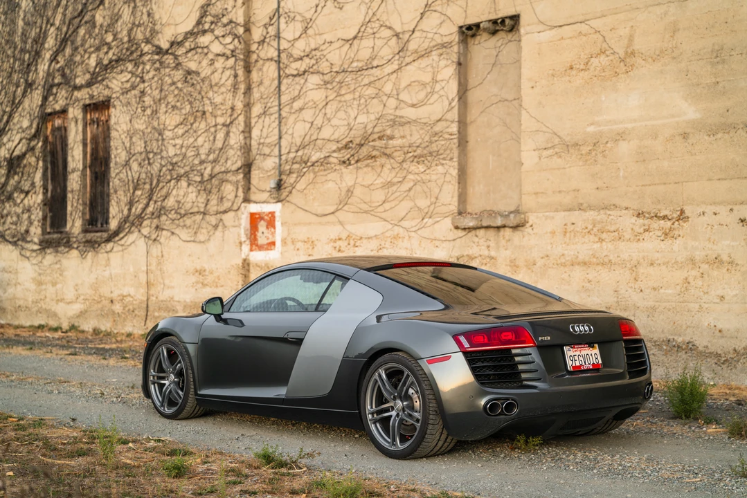 2011 Audi 42 R8 - Image 3 of 31