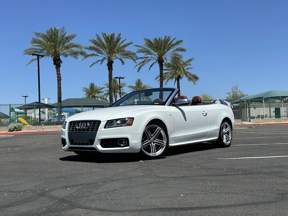2011 Audi B8 S5 - Image 2 of 31