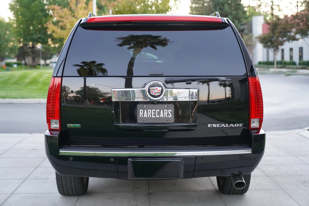 2011 Cadillac Escalade & EXT 3rd Gen - Image 15 of 31