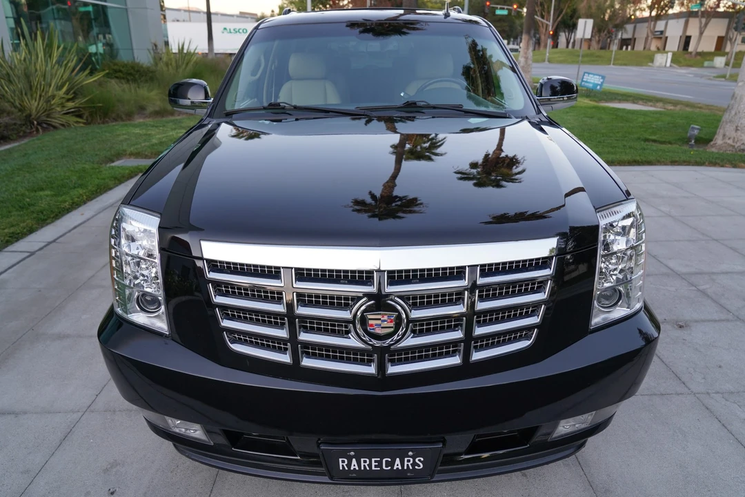 2011 Cadillac Escalade & EXT 3rd Gen - Image 8 of 31
