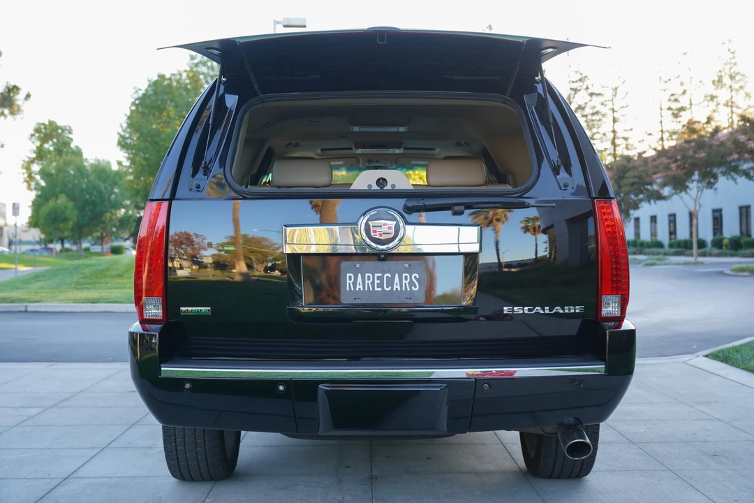 2011 Cadillac Escalade & EXT 3rd Gen - Image 17 of 31
