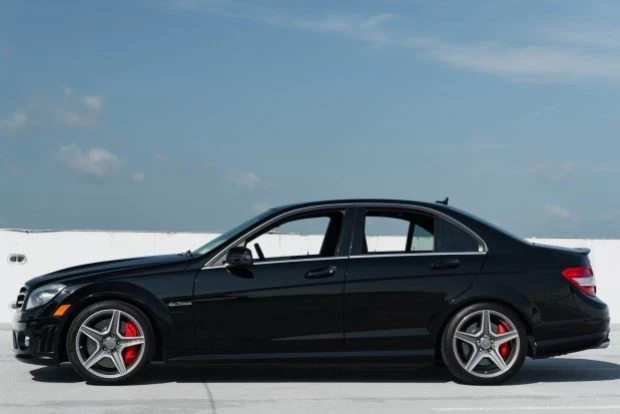 2011 Mercedes-Benz W204 C 63 AMG - Image 3 of 8