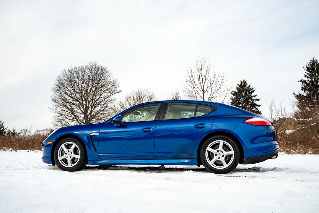 2011 Porsche Panamera - Image 17 of 31