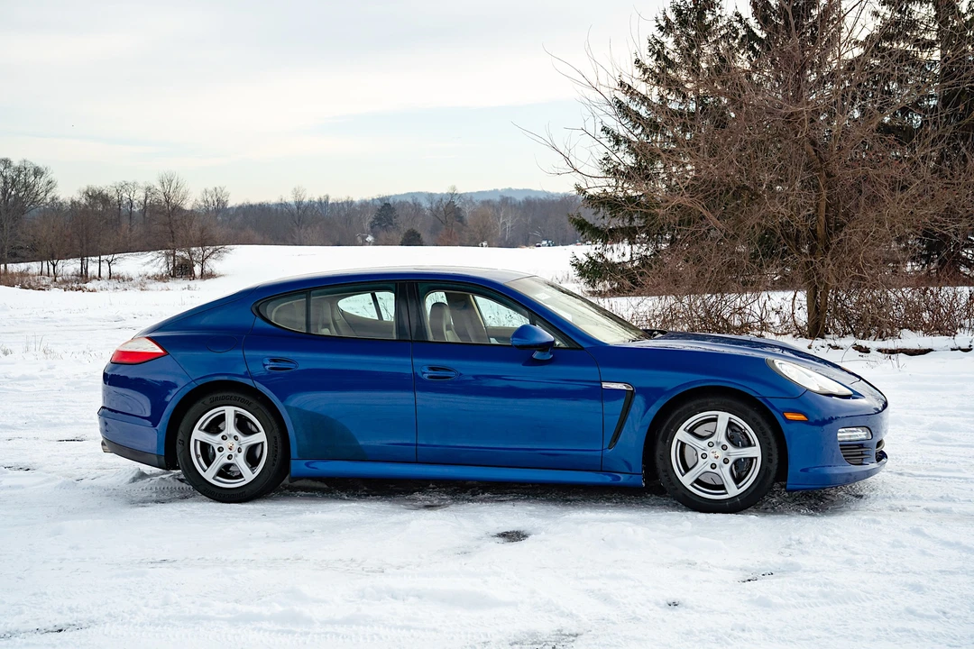 2011 Porsche Panamera - Image 9 of 31