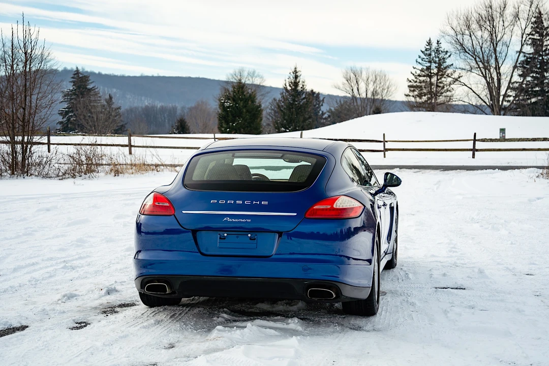 2011 Porsche Panamera - Image 13 of 31