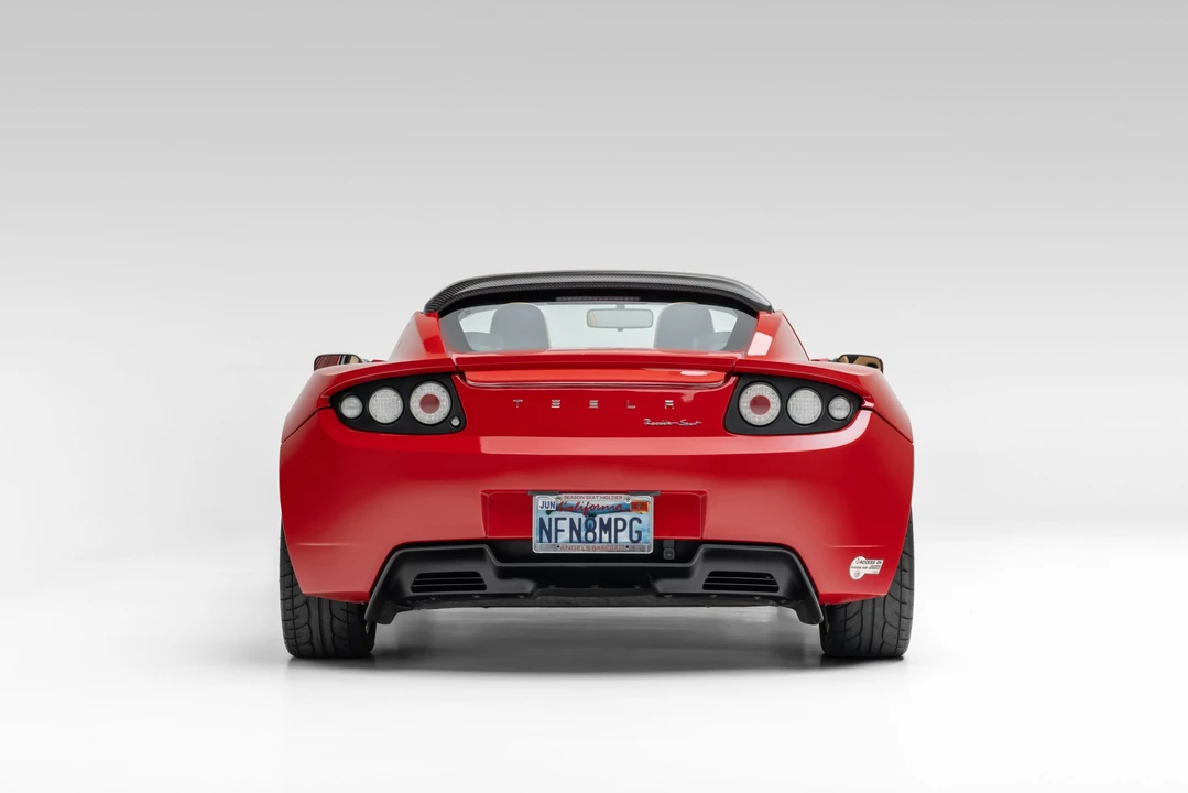 2011 Tesla Roadster - Image 11 of 31
