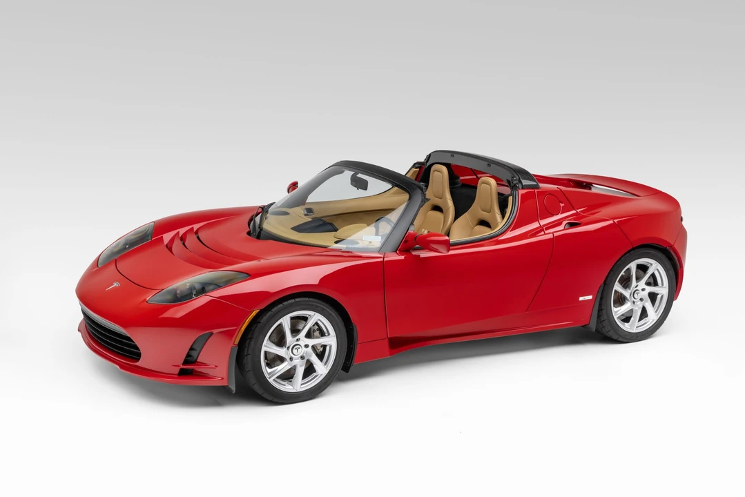 2011 Tesla Roadster - Image 6 of 31