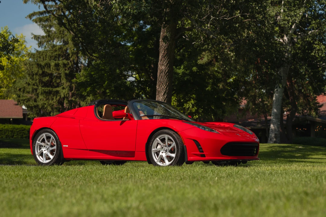 2011 Tesla Roadster - Image 19 of 31