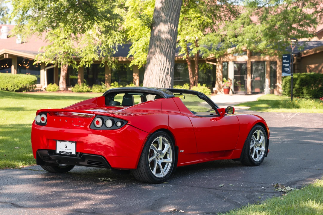 2011 Tesla Roadster - Image 28 of 31