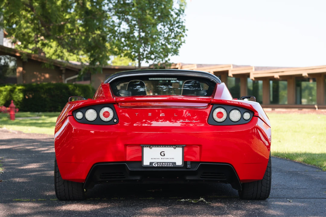 2011 Tesla Roadster - Image 26 of 31