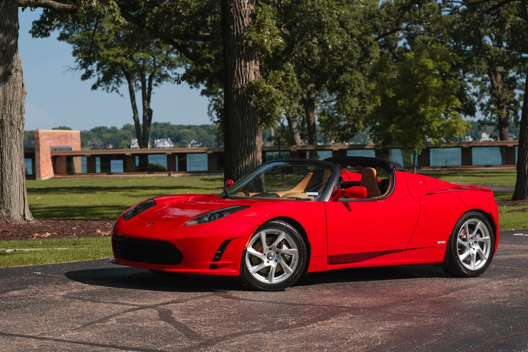 2011 Tesla Roadster - Image 23 of 31