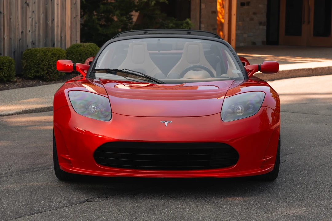 2011 Tesla Roadster - Image 5 of 31