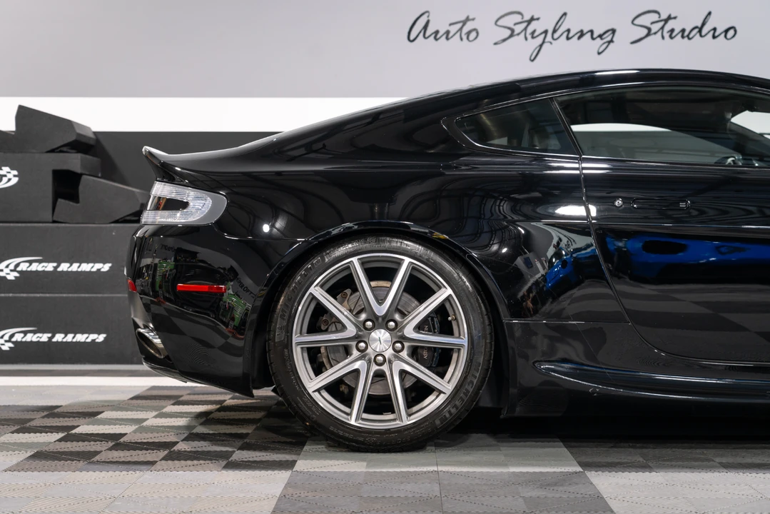 2013 Aston Martin V8 Vantage (2006-2017) - Image 19 of 31
