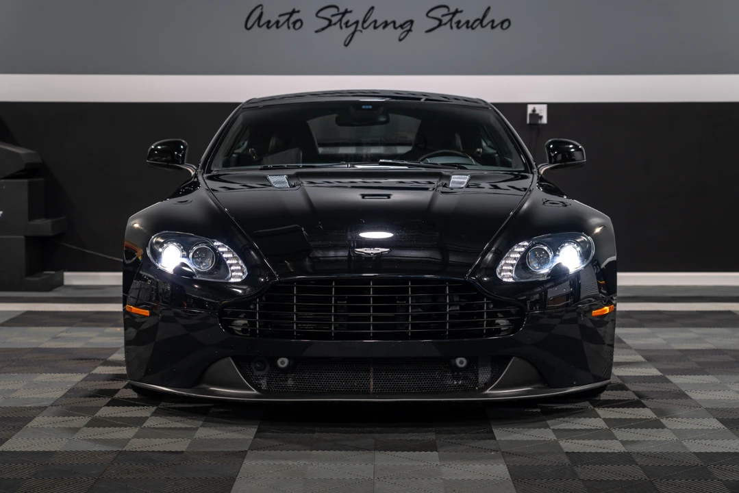 2013 Aston Martin V8 Vantage (2006-2017) - Image 9 of 31