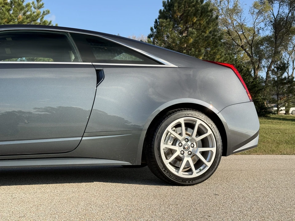 2013 Cadillac CTS-V 2nd Gen - Image 24 of 31