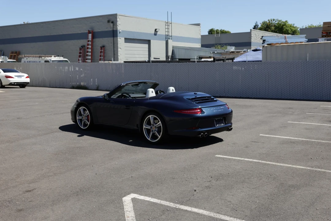 2013 Porsche 991 Carrera S - Image 28 of 31