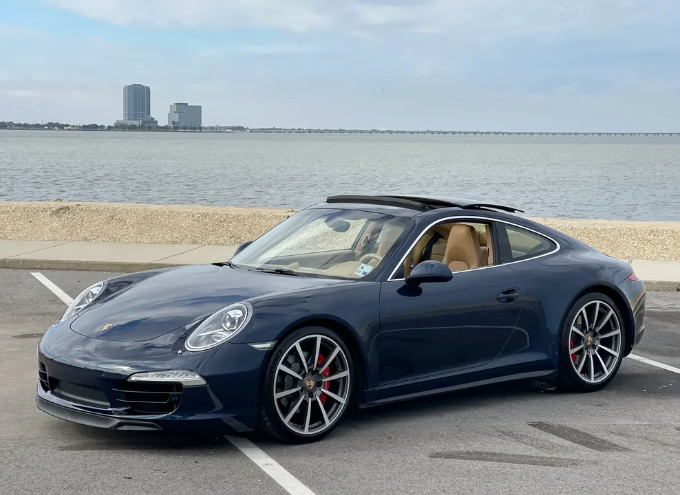 2013 Porsche 991 Carrera 4S - Image 6 of 6