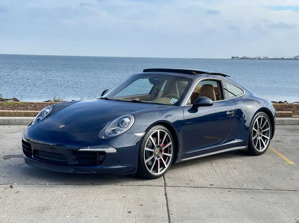 2013 Porsche 991 Carrera 4S - Image 5 of 6