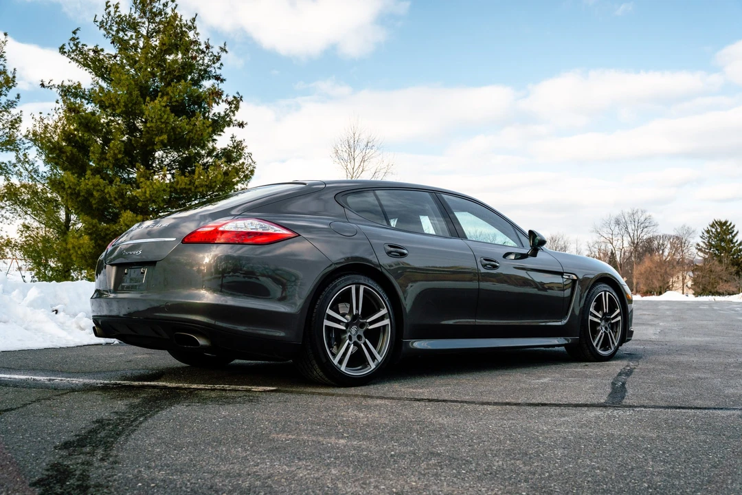 2013 Porsche 970 Panamera 4S - Image 28 of 31