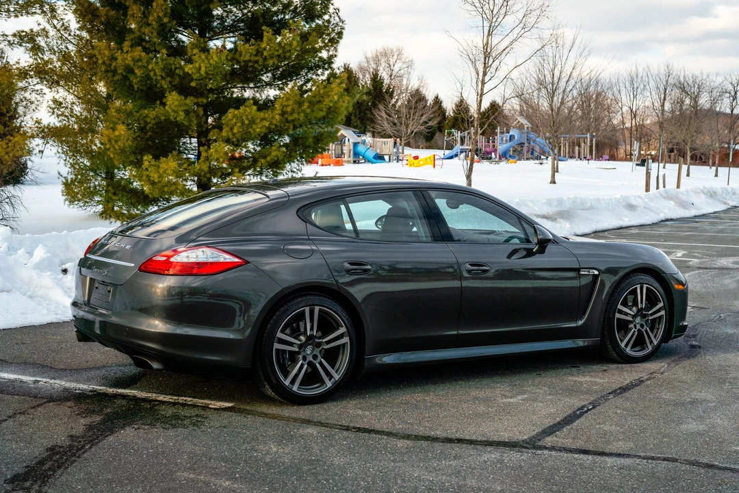 2013 Porsche 970 Panamera 4S - Image 25 of 31