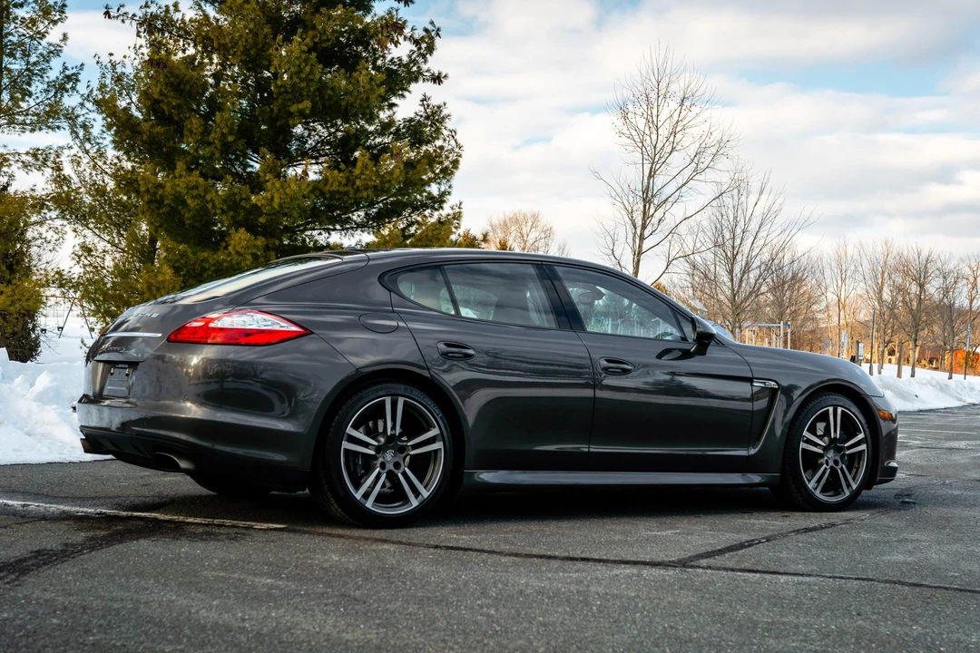 2013 Porsche 970 Panamera 4S - Image 26 of 31