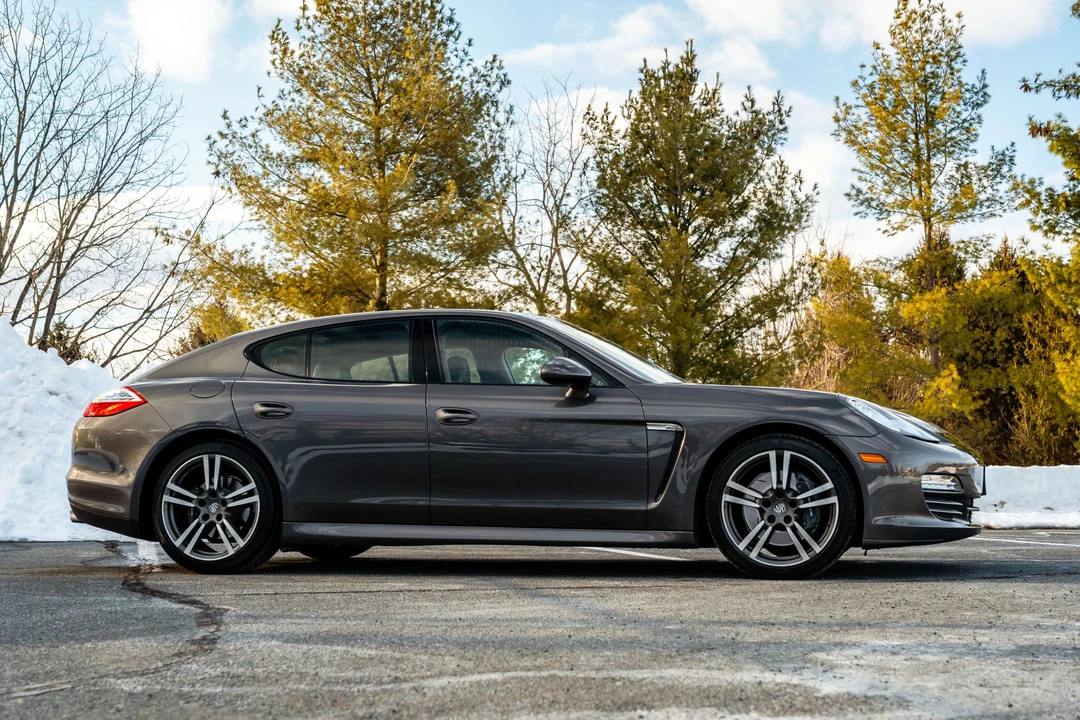 2013 Porsche 970 Panamera 4S - Image 20 of 31