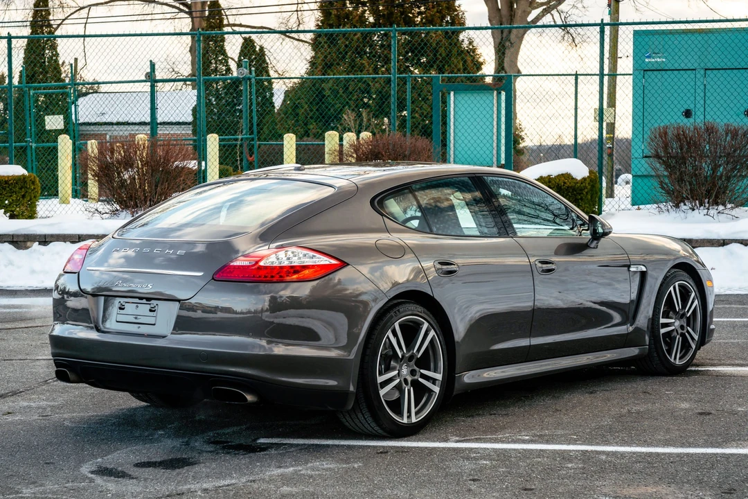 2013 Porsche 970 Panamera 4S - Image 30 of 31