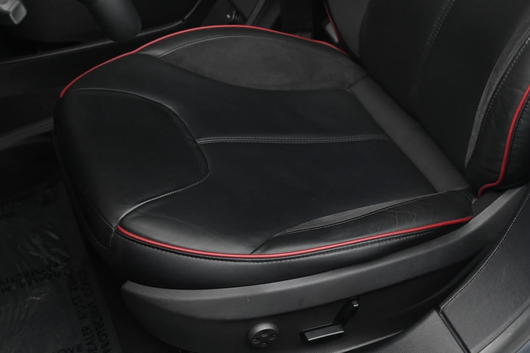 2013 Tesla Model S - Image 30 of 31