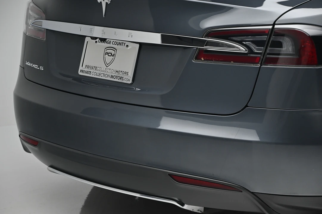 2013 Tesla Model S - Image 17 of 31