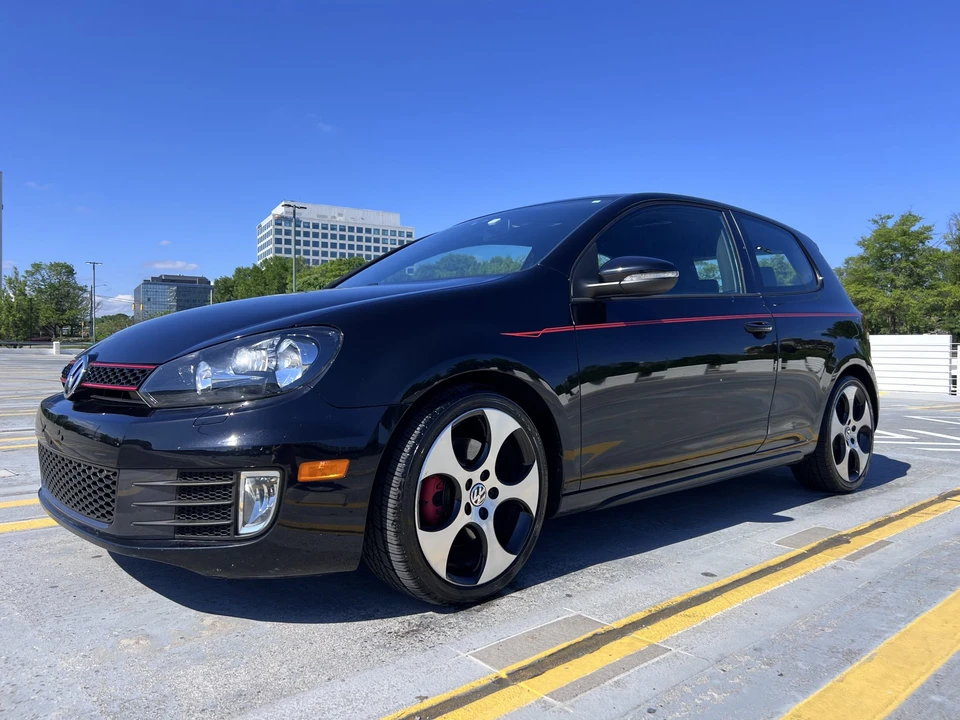 2013 Volkswagen GTI Mk6 - Image 2 of 31
