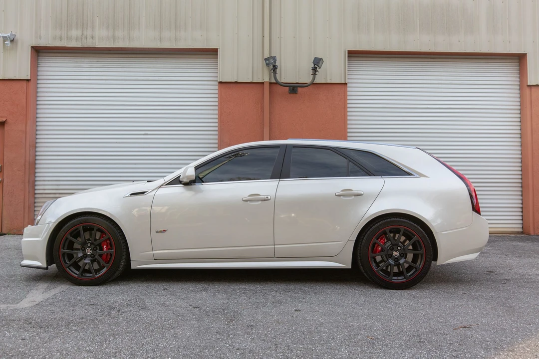 2014 Cadillac CTS-V 2nd Gen - Image 3 of 31