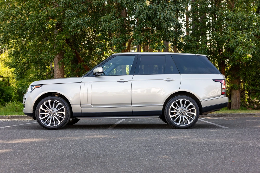 2014 Land Rover Range Rover L405 - Image 5 of 31